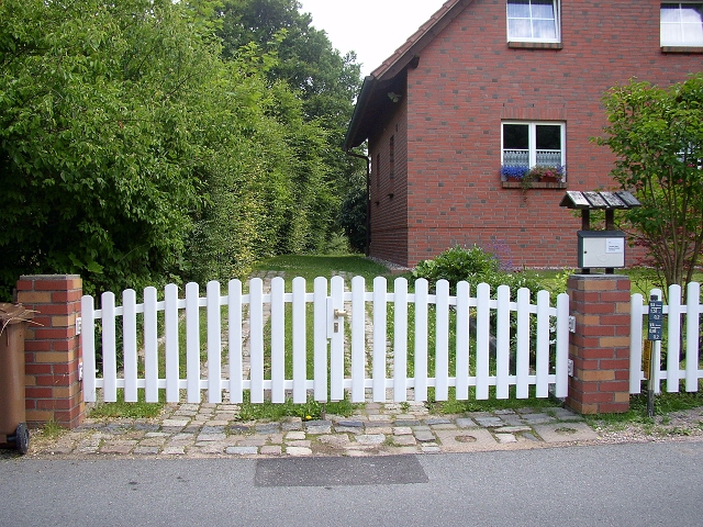 13.JPG - 14
