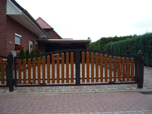 24.JPG - 27